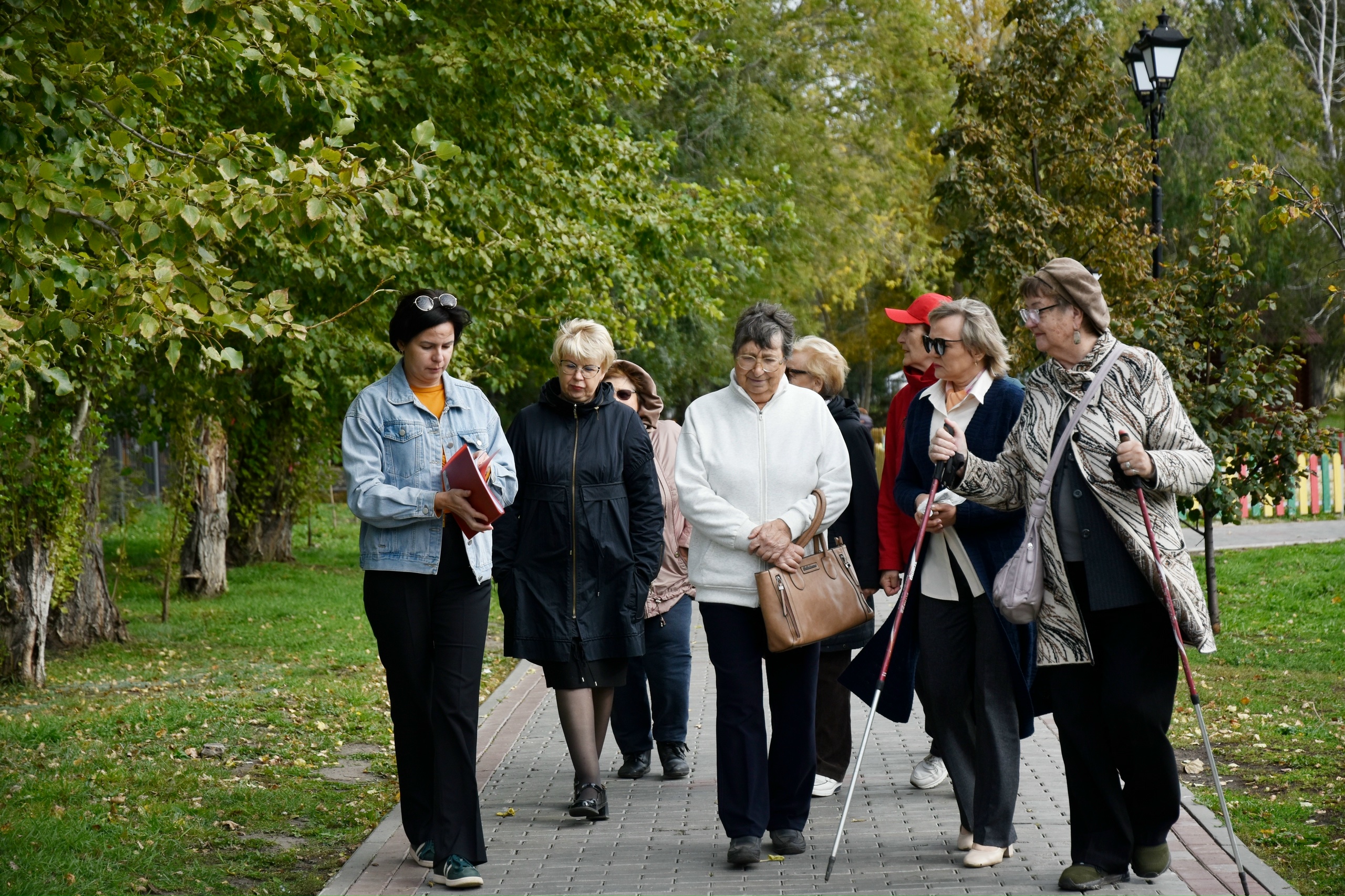 ☺🚶‍♀Пешеходная историческая экскурсия по Городскому саду